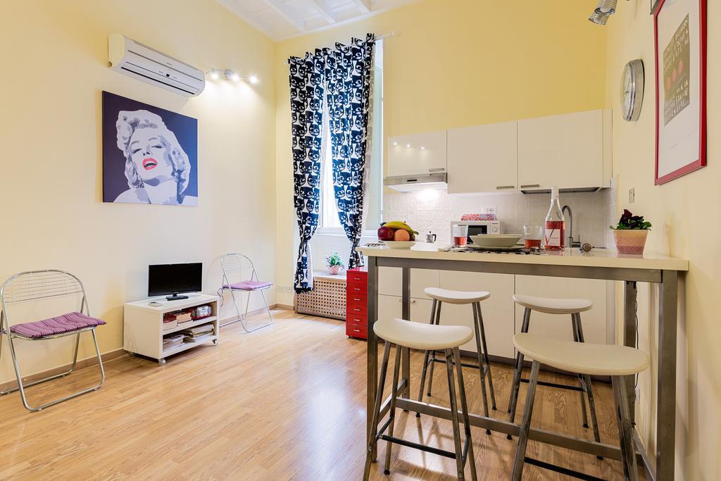 Casa Vacanze Colosseum By Alice Rome Extérieur photo